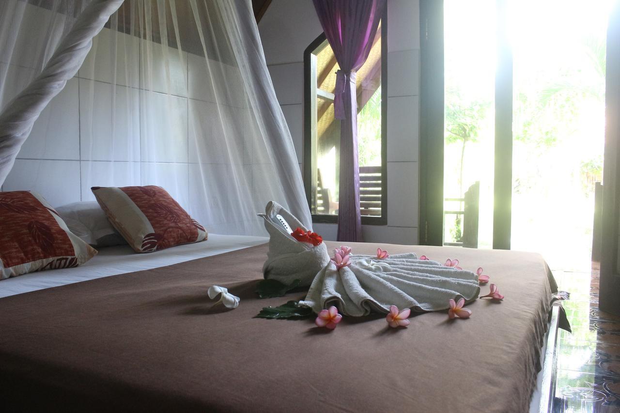 Tropicana Bungalows Gili Meno Extérieur photo