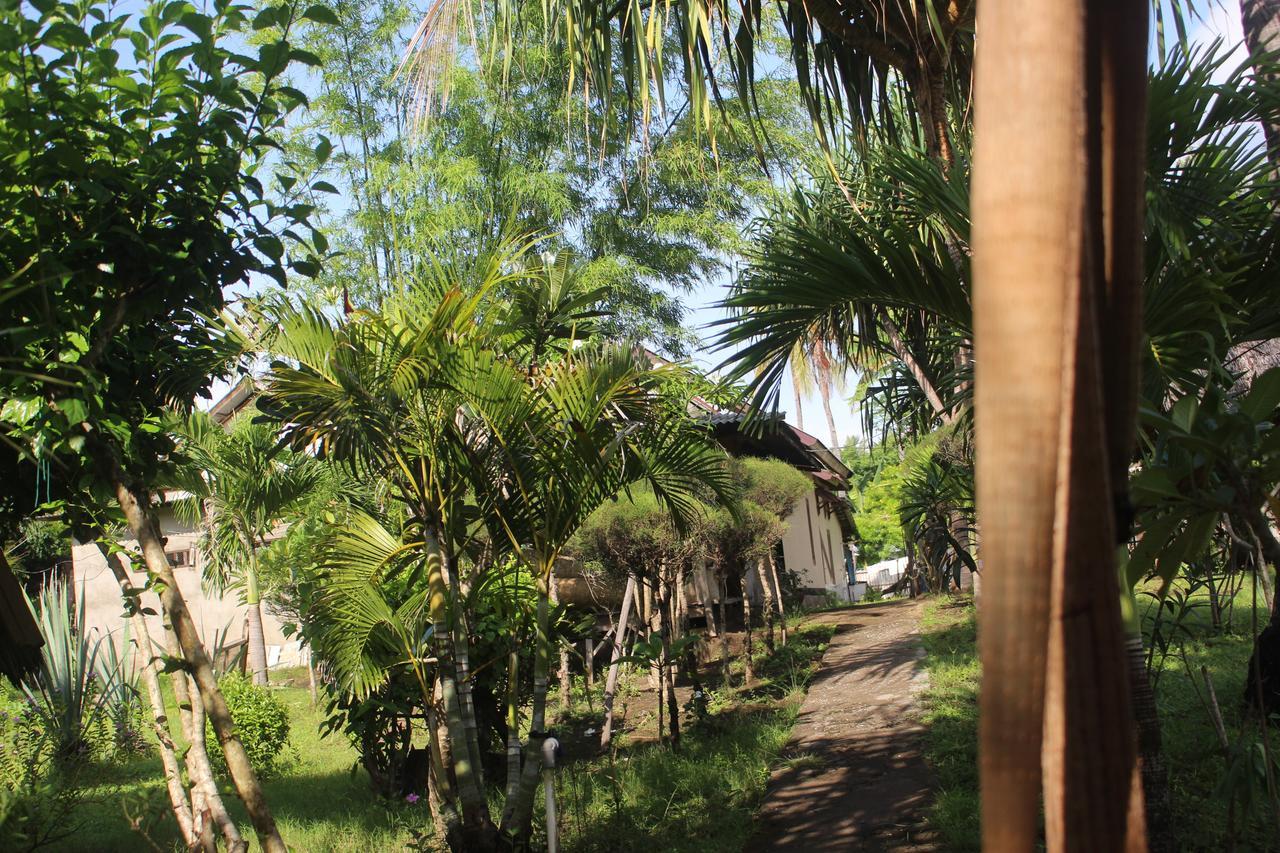 Tropicana Bungalows Gili Meno Extérieur photo